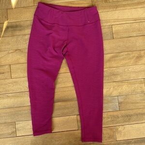 Calia By Carrie Underwood Dark Pink Exercise Leggings